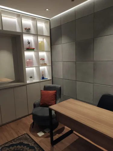 SALA COMERCIAL DECORADA E MOBILIADA DOMO BUSINESS CENTRO S.B.C.