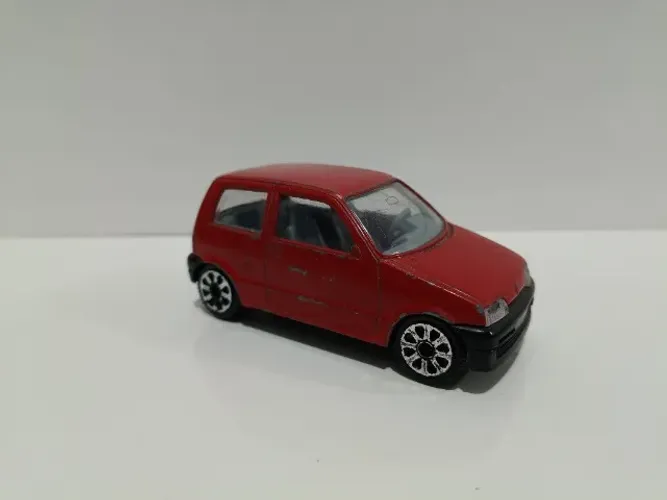 Miniatura Fiat Cinquecento Burago ano de 1992