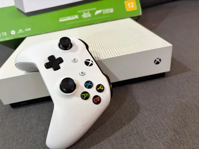 XBOX ONE S ALL Editions 1TB