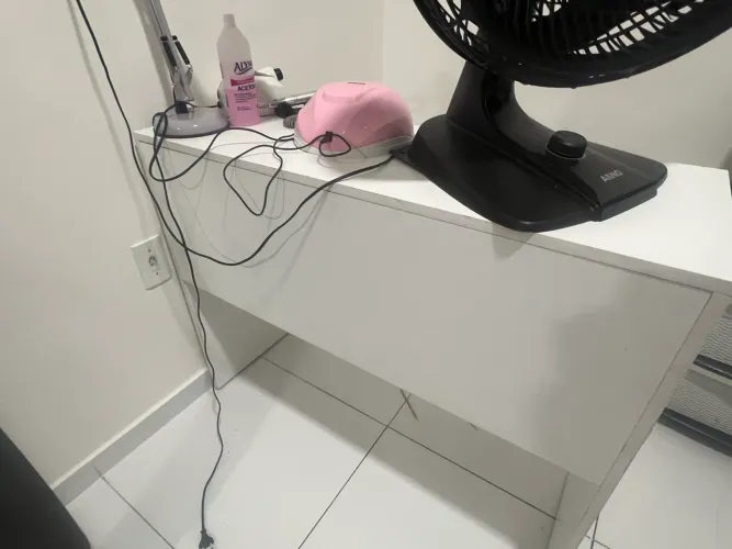 Mesa de manicure/penteadeira