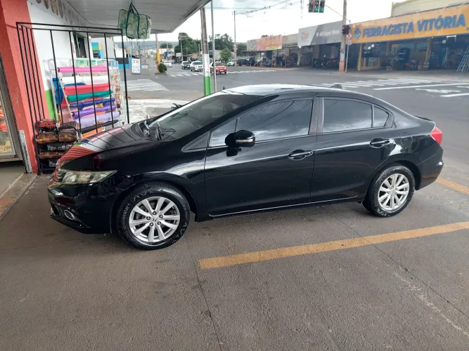 Honda Civic Sed. Lxl/ LXL SE 1.8 Flex 16V Aut. 2013