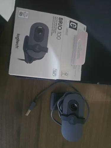 WebCam Logitech brio100
