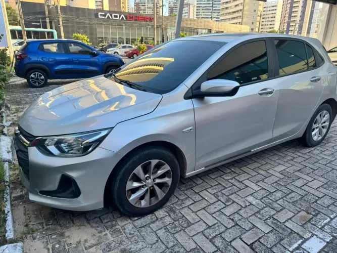Chevrolet Onix Hatch LT 1.0 12V TB Flex Aut. 4P 2020
