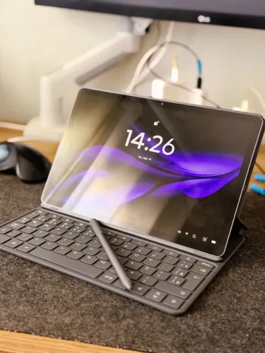 Tablet Lenovo Idea Tab + Capa teclado + Caneta | 8GB RAM 128GB