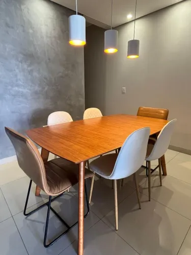 Mesa em freijó 6 lugares
