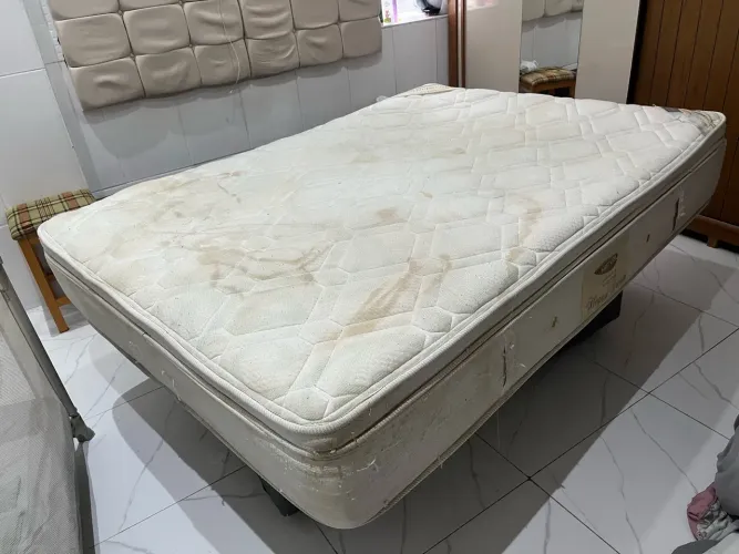 Cama Casal Baú com Cabeceira