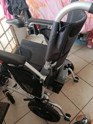 Vendo cadeira motorizada