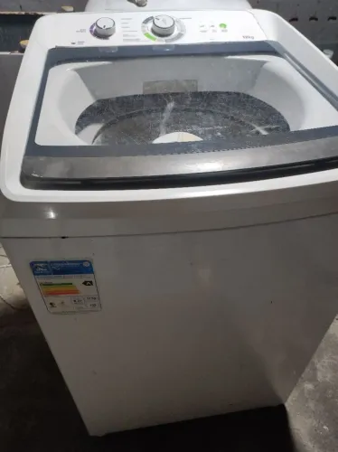 Máquina de lavar roupa com garantia ?