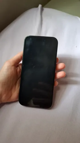 iPhone 16 Preto 256GB
