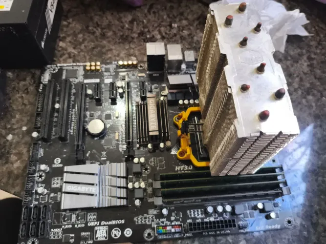 Kit Hardware AMD FX-8320 + 16GB RAM + Fonte Corsair 450W + Brindes