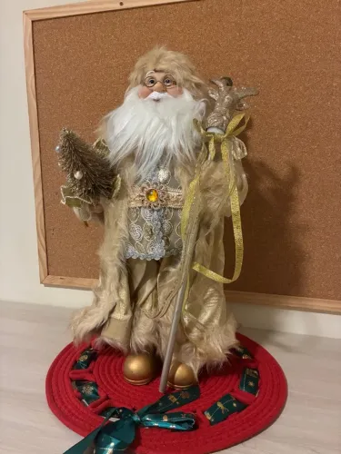 Boneco Papai Noel Dourado em Pé 50cm de altura loja CAMICADO para decoração natalina.