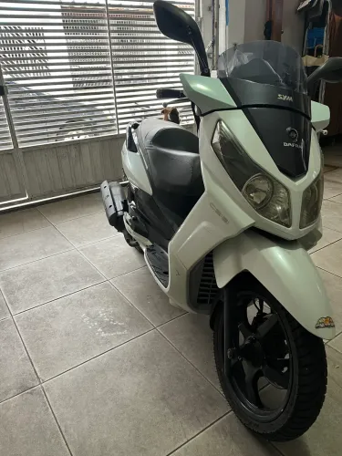 Citycom 300i top