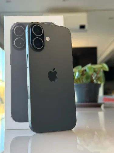 iPhone 17 256GB Preto Impecável