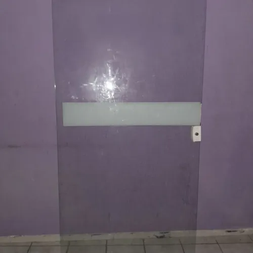 2 Portas de vidro de correr