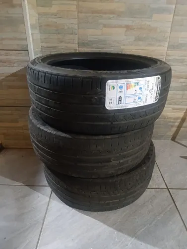 Vendo 3 pneus 17