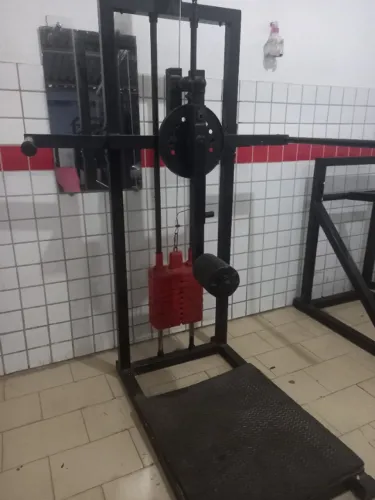 Máquina para musculação 