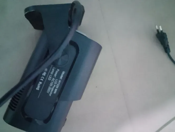 Projector HY 320
