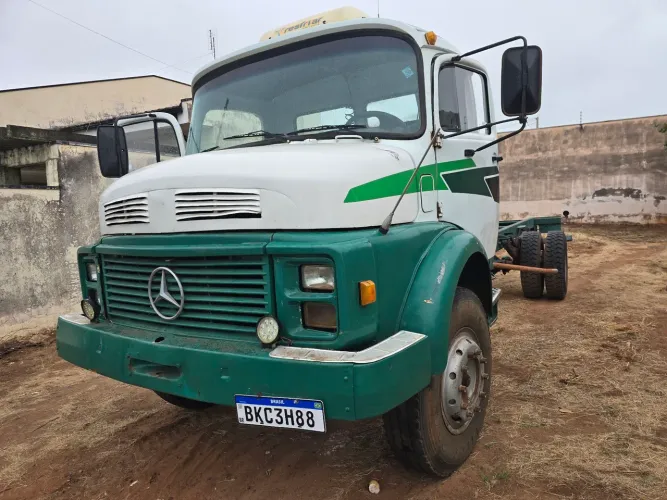 VEmeNDO OU TROCO MERCEDES-BENZ 2213