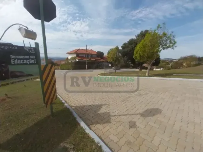 CA4421Imóvel para venda possui 1050 metros quadrados em Granville - Juiz de Fora - MG