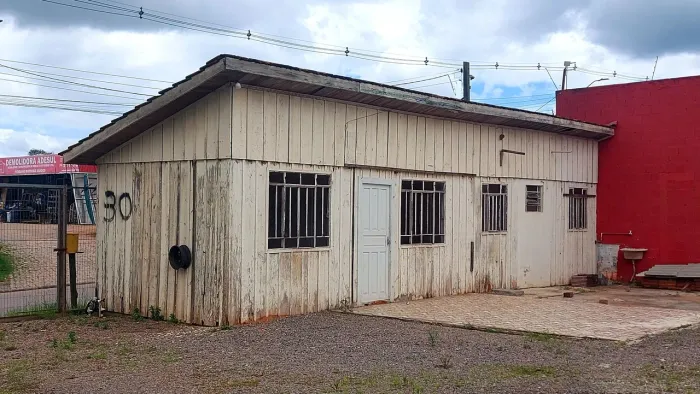 Casa de madeira para retirada