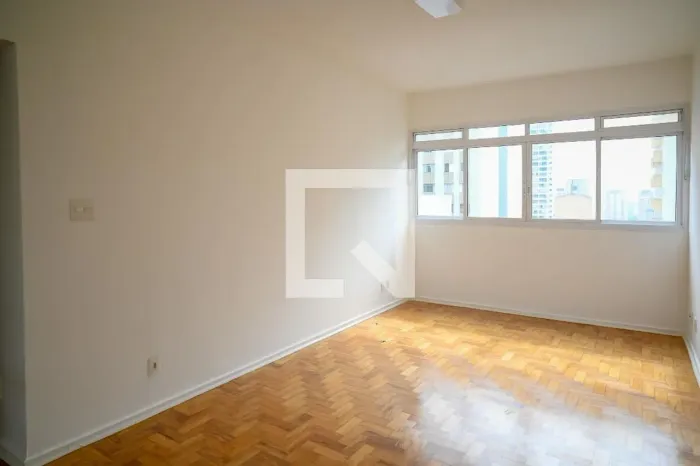 Apartamento à Venda - Aclimação, 3 Quartos, 83 m2