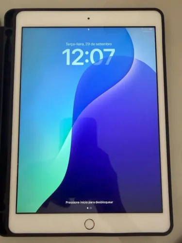 iPad 7 ger muito novo