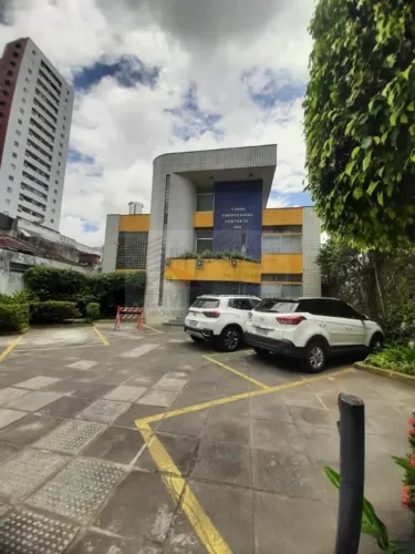 Center Torre II