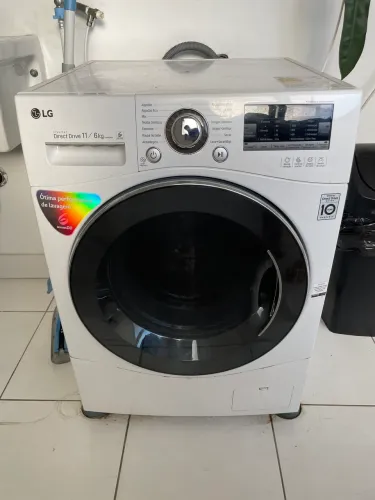 Lava e Seca LG 11 Kg Branca - 127v