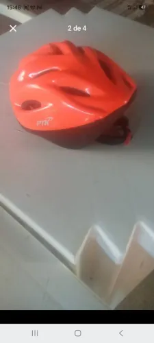 Vendo capacete de ciclismo numca usado eu entrgo