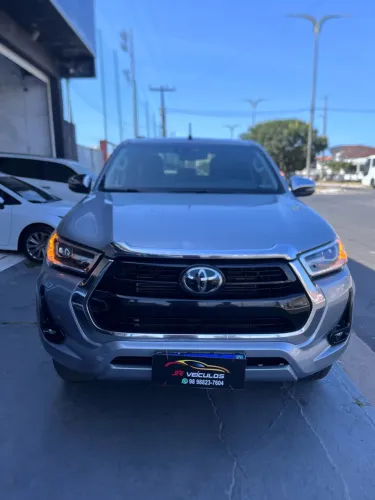 Toyota Hilux CD SRX 4X4 2.8 TDI 16V Diesel Aut. 2021