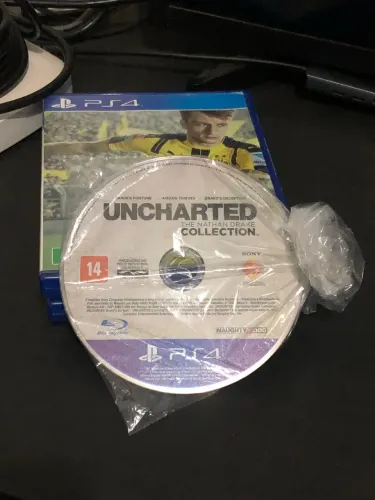 Vendo 3 jogos de PS4