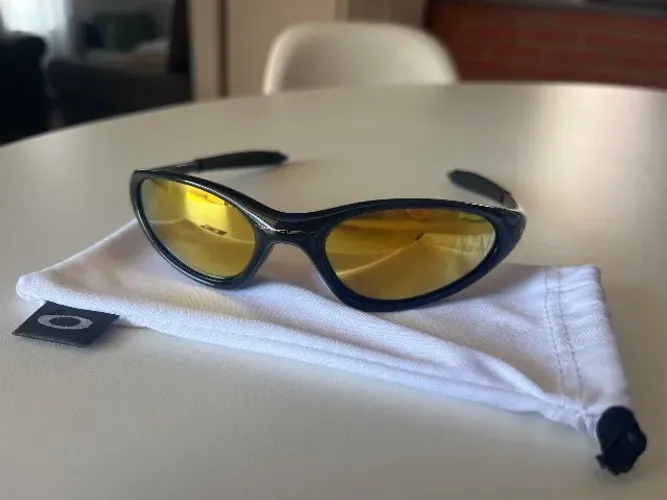 Oculos oakley minute 1.0