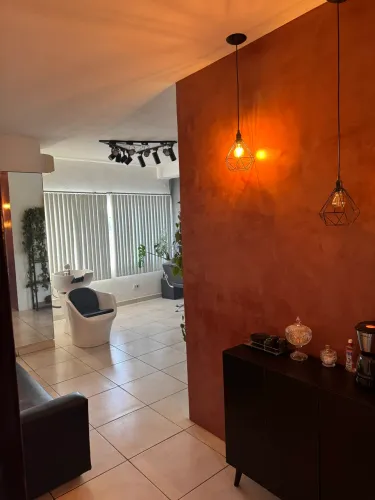 VENDO PONTO STUDIO DE BELEZA 