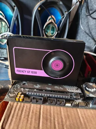 Placa nvidia Gt 1030 2gb ddr5