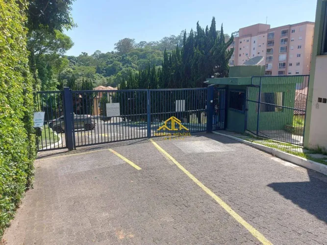 Casa com 2 dormitórios à venda, 50 m² por R$ 320.000 - Granja Viana - Villagio Valle Verde