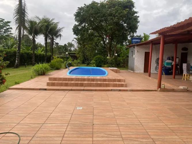 Chácara com 3 dormitórios à venda, 10000000 m² por R$ 1.300.000,00 - Parque Vergara - Itan