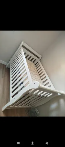 Berço com colchão