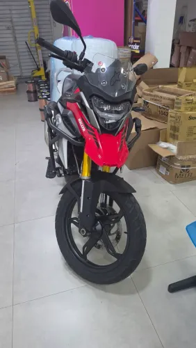 BMW G310 GS