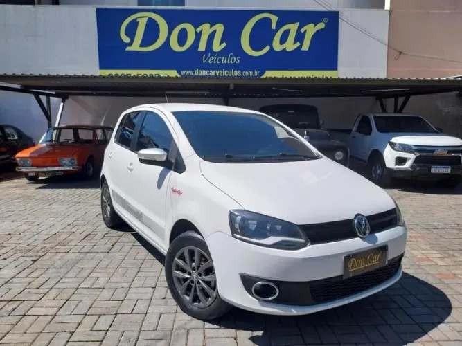 Volkswagen Fox Rock IN RIO 1.6 MI Total Flex 8V 5P 2014