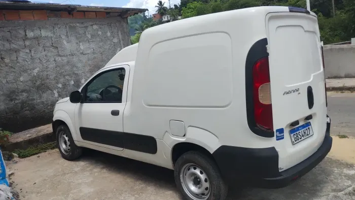 Fiat Fiorino Furgão Work. Hard 1.4 Flex 8V 2P 2017