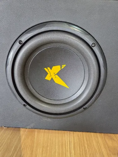 Caixa Slim exclusive não corzus bem melhor e de 350w 3 canais 