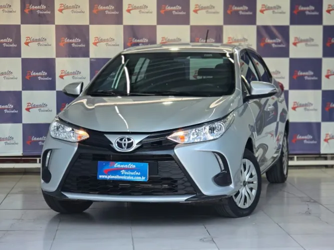 Toyota Yaris XL 1.5 Flex 16V 5P Aut. 2024