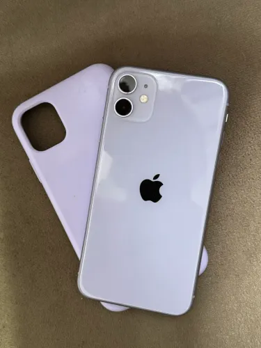 iPhone 11 - Leia a descrição 