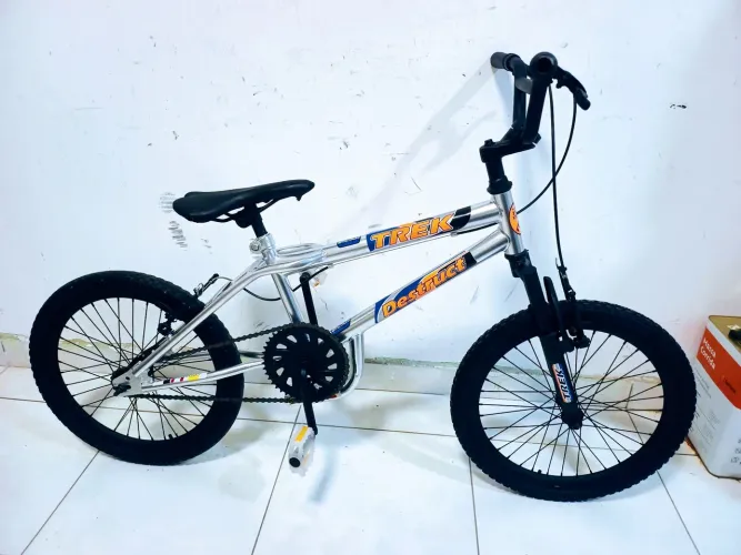 BICICLETA CROSS INFANTIL JNA INFANTIL ARO 20 ( 5 A 16) ANOS