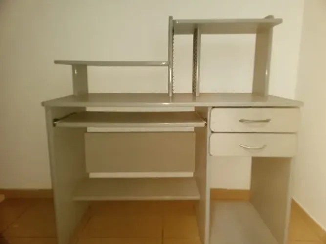Mesa para computador