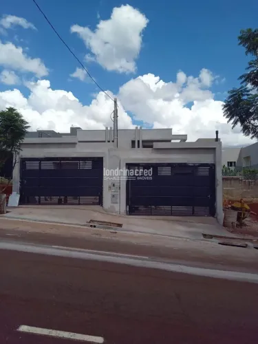 Casa de Condomínio à Venda em Loteamento Chamonix, Londrina - PR