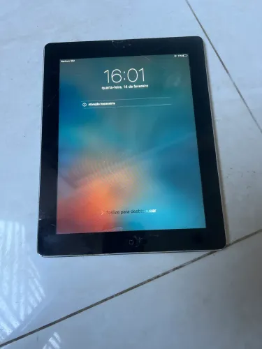 iPad modelo a 13 e 96 16 GB
