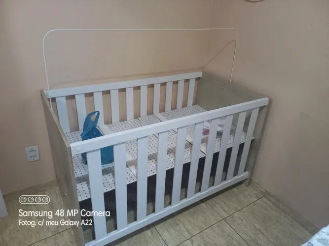Berço americano com colchão Ortobom 