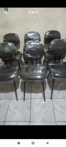 Vendo cadeira fixa 