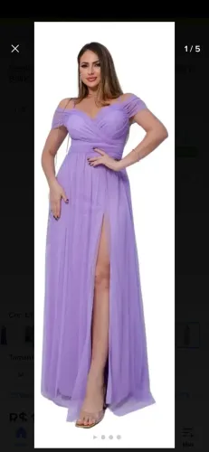 Vestido de festa lilas com brilho